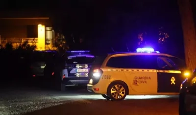 Los encontraron dentro de un vehículo.