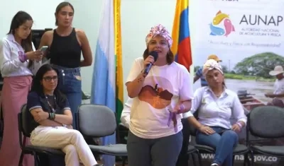 Ministra de Agricultura, Jhenifer Mojica.