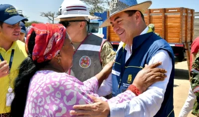 El director de la UNGRD, Olmedo López, en una visita a La Guajira