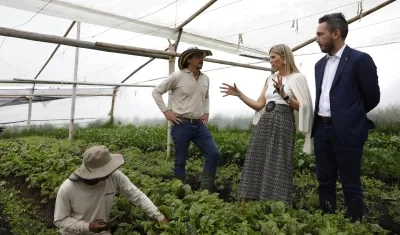 La Reina de Países Bajos visitó Medellín y Envigado.