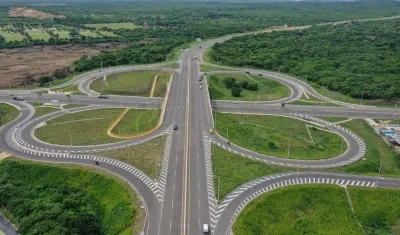 Sector con doble calzada de la vía Barranquilla - Cartagena fue entregado en 2021.