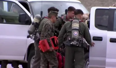Marines minutos después del accidente de un helicóptero