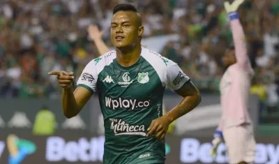 Luis Sandoval no ha sido apartado del Cali, confirmó el club en un comunicado. 