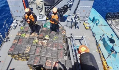 Parte del cargamento de cocaína incautado en frontera Colombia-Ecuador