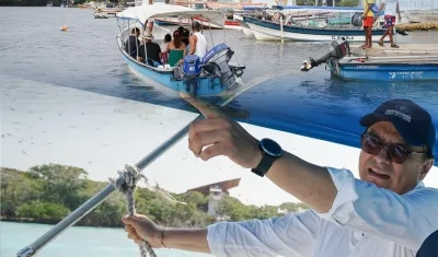 El procurador delegado Gustavo Adolfo Guerra en la inspección a Islas del Rosario