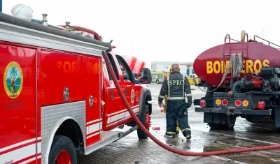 El incendio está controlado en un 70%.