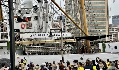 Buque Escuela ARC Gloria.