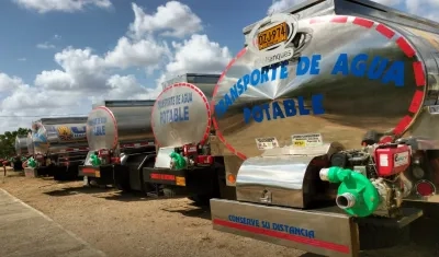 Pidió información sobre la frecuencia de los recorridos de los carrotanques. 