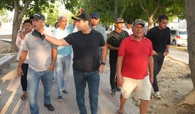 El alcalde estuvo acompañado por la comunidad de El Limón.