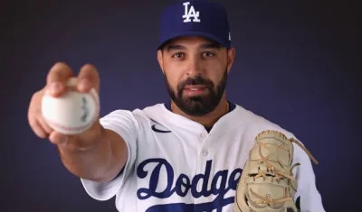 Nabil Crismatt tiene 29 años.