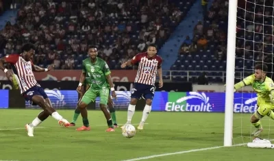 El único gol del partido marcado por Didier Moreno.