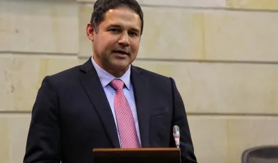 Honorio Henríquez hace parte de la Comisión Séptima por el Centro Democrático. 