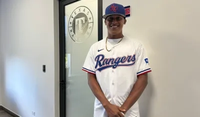 El lanzador cartagenero Alejandro Chiquillo, firmado por los Rangers de Texas. 