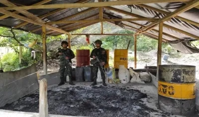 Eran dos laboratorios artesanales. 