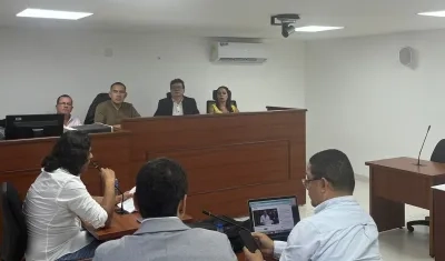 Aspecto de la audiencia de Nicolás Petro ante la Comisión de Acusación. 