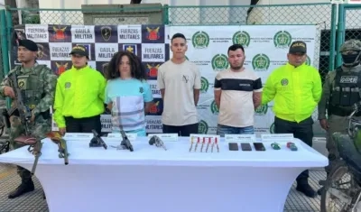 Eduardo Aterhortua Márquez, Hober Castro Pérez y Diana Flórez Jiménez.