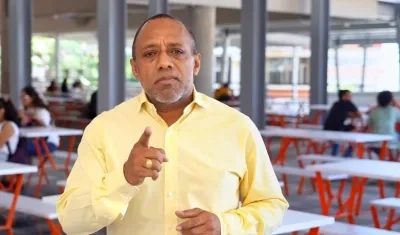 Vicerrector de Bienestar Universitario, Álvaro González.