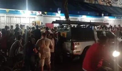 Una patriulla trasladó al comerciante al Hospital Universidad del Norte