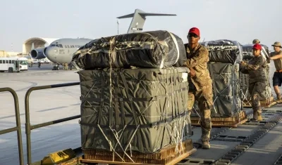 Paquete de alimentos que EE.UU. lanzó sobre Gaza