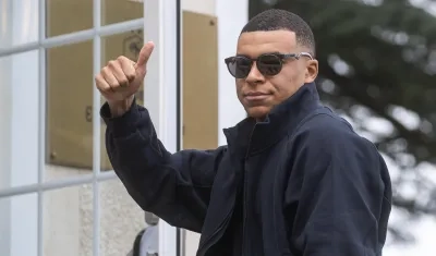 Kylian Mbappé comandará el ataque de Francia este sábado contra Alemania. 