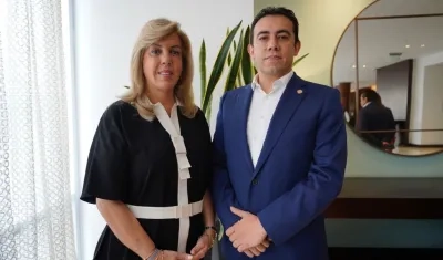 Clara Luz Roldán y Alexander Vega.