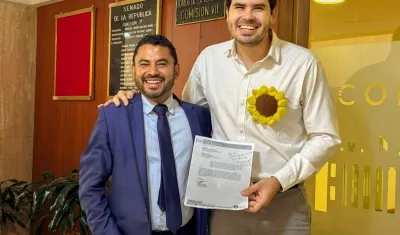 El senador Fabián Díaz (Alianza Verde) presentó la ponencia alternativa de la Reforma a la Salud