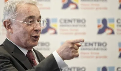 Álvaro Uribe Vélez.