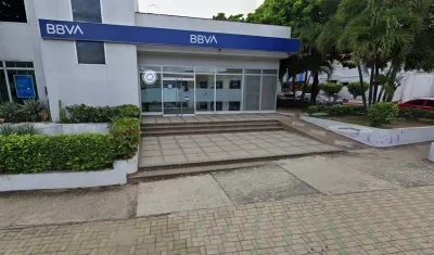 Banco BBVA, ubicado en la calle 43 con carrera 45.