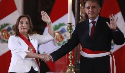 Dina Boluarte y Víctor Torres.