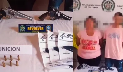 Los dos capturados por la Policía. 