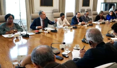 Miembros de la CIDH en reunión con funcionarios del Gobierno en la Casa de Nariño. 