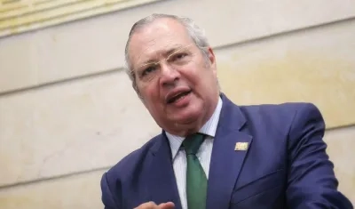 Iván Name, presidente del Congreso. 