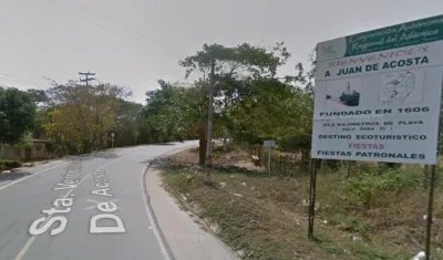 Entrada al municipio de Juan de Acosta. 