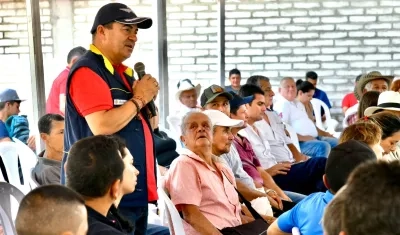 Olmedo López en la UNGRD.