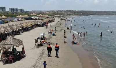 La Dimar inspeccionando playas del Atlántico. 