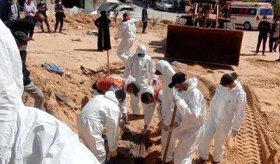 Rescate de cuerpos en la Franja de Gaza. 