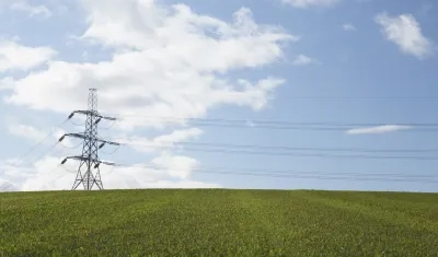 Los interesados en acogerse a la medida deben estar conectados al SIN.