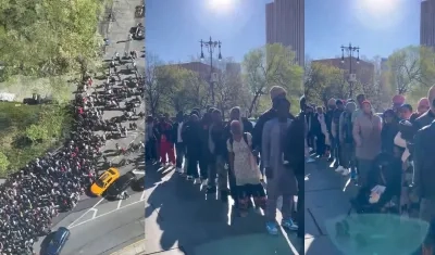 Centenares de africanos hacen fila este martes en la Alcaldía de Nueva York