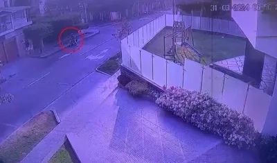 Ocurrió en la carrera 59 con calle 81, frente al Edificio La Rochelle.