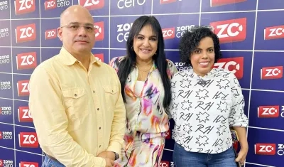 El coronel Juan Carlos López, Mónica Saade y Tatiana Bueno en la visita que hicieron a Zona Cero para invitar a la marcha de este domingo