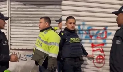 Los uniformados fueron identificados como Luis Alberto Gómez y Wilson Javier Ochoa.