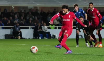 Mohamed Salah marcó, de penalti, el gol de la victoria del Liverpool. 