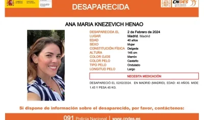 Los afiches con los que buscan en España a la colombiana Ana María Knezevich
