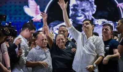 Doña Hilda en el homenaje a su hijo.
