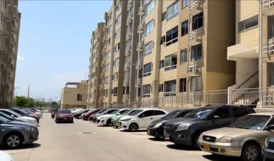 Conjunto Coralina, Puerta Dorada. 