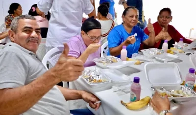 Beneficiarios del programa 'Desayunos pa' ti'.