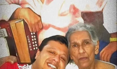 Rafael Santos y 'Mamá Vila'.