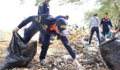 Los residuos sólidos serán reciclados. 