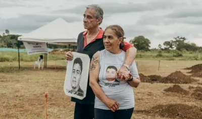 Padres de uno de los jóvenes asesinados por el Ejército.