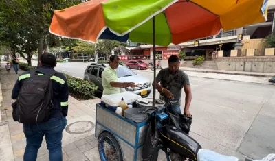 Puesto de comida callejera. 